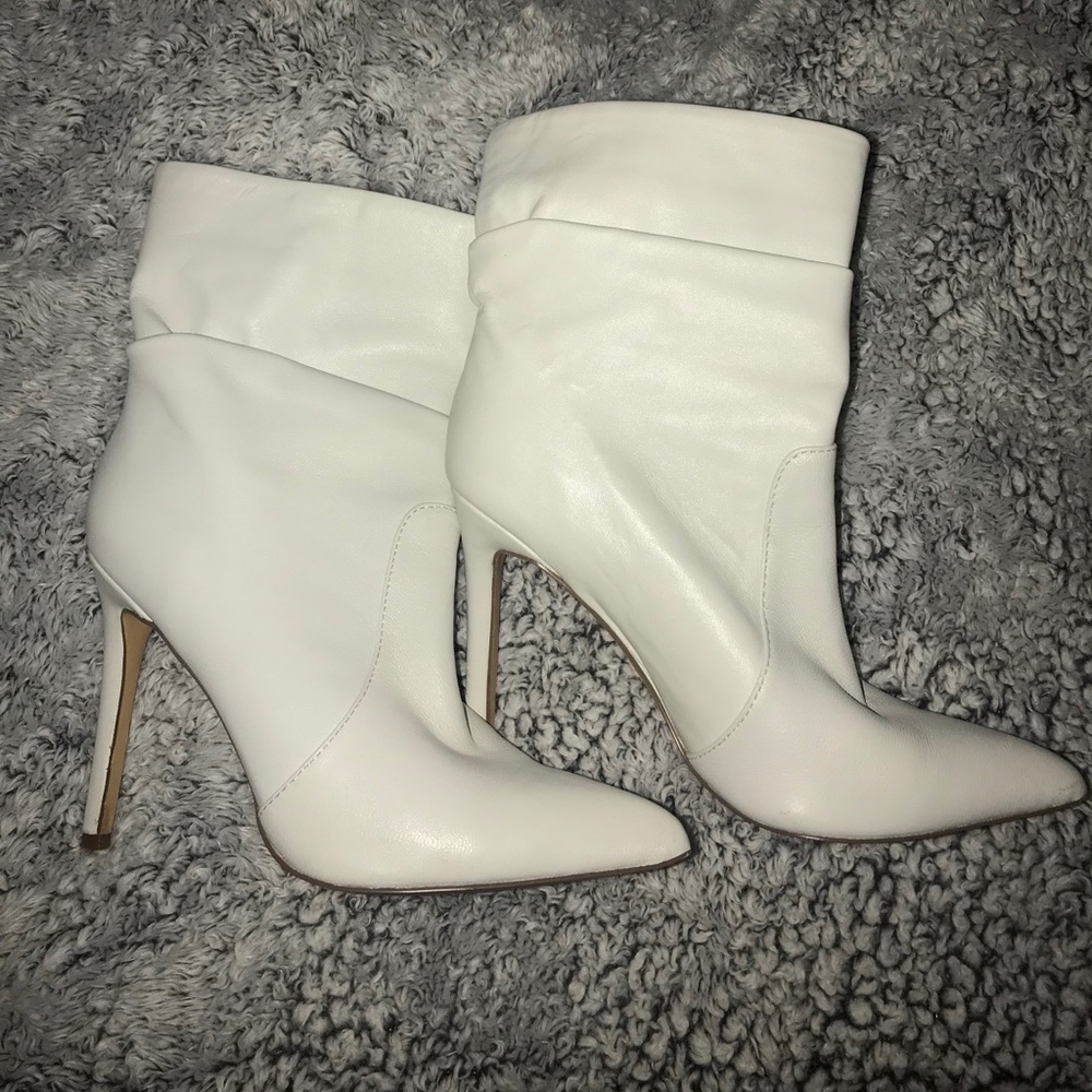 ⚡️White Ankle Boots⚡️